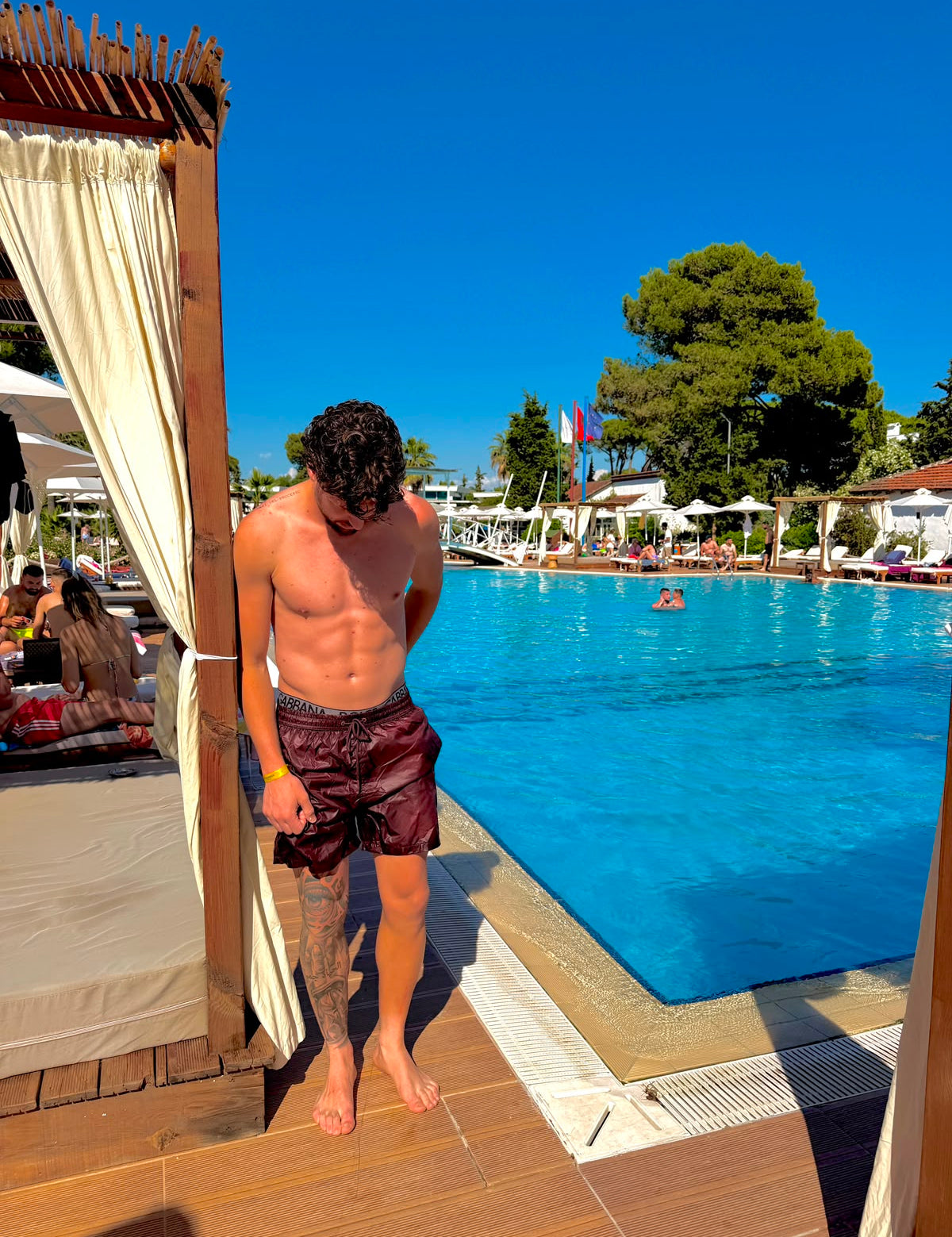 D644A987-2D84-4E3B-A64E-79FED296E27E.jpg