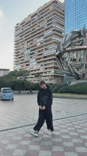 Tuta ONE-GUIDE All we need is love